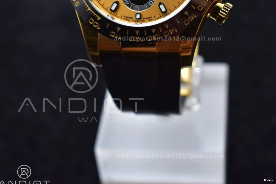 on YG Daytona BTF SA Edition Rubber Oysterflex 766 Dial Best 1:1 Black Original 116518 Strap 0825